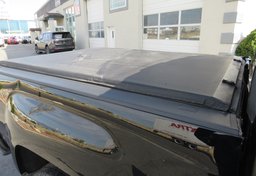 2018 GMC Canyon - Image 26