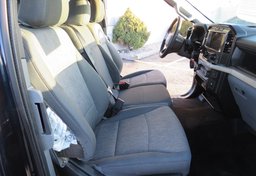 2022 Ford F-150 - Image 31