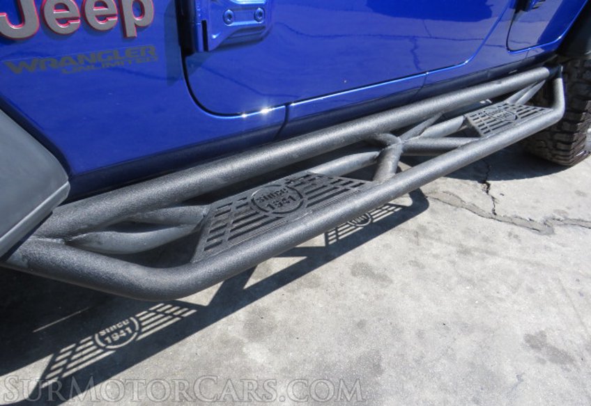 2020 Jeep Wrangler Unlimited - Image 17