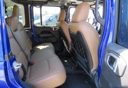 2020 Jeep Wrangler Unlimited - Image 33