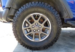 2020 Jeep Wrangler Unlimited - Image 16