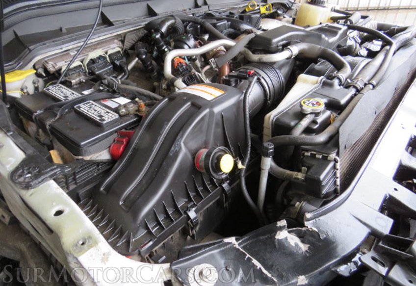 2015 Ford Super Duty F-350 SRW - Image 30