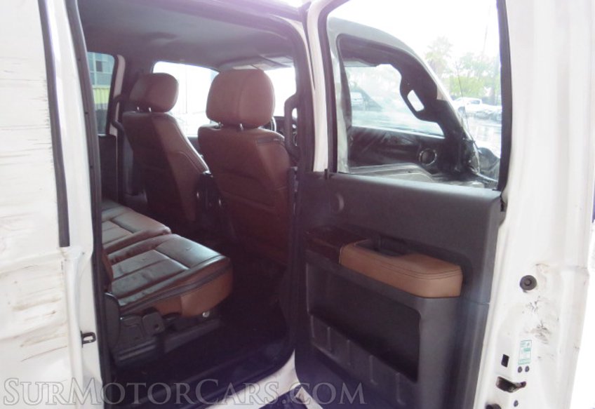 2015 Ford Super Duty F-350 SRW - Image 25
