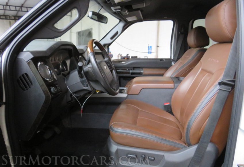 2015 Ford Super Duty F-350 SRW - Image 19