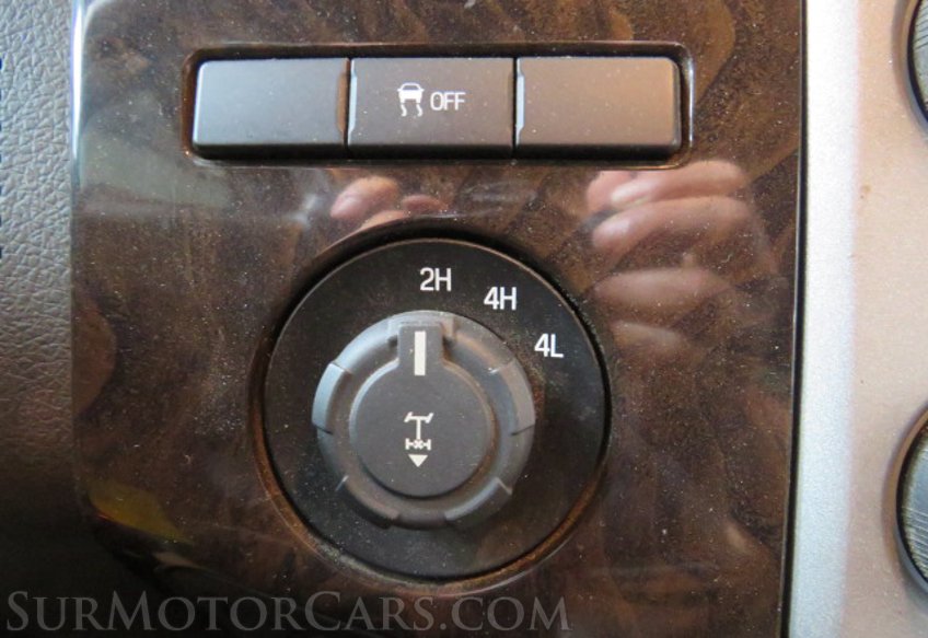 2015 Ford Super Duty F-350 SRW - Image 54