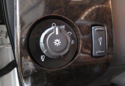 2015 Ford Super Duty F-350 SRW - Image 44