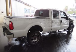 2015 Ford Super Duty F-350 SRW - Image 11