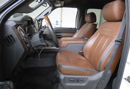 2015 Ford Super Duty F-350 SRW - Image 16