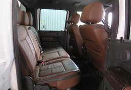 2015 Ford Super Duty F-350 SRW - Image 24