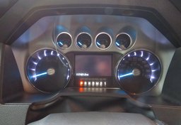 2015 Ford Super Duty F-350 SRW - Image 50