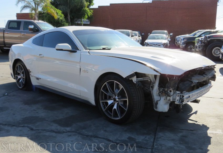 2015 Ford Mustang - Image 4