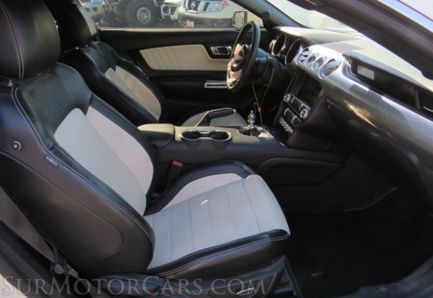 2015 Ford Mustang - Image 22