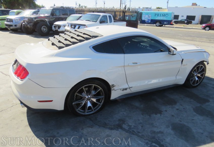 2015 Ford Mustang - Image 10