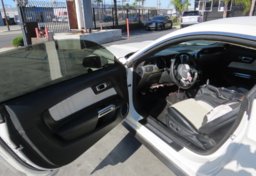 2015 Ford Mustang - Image 20