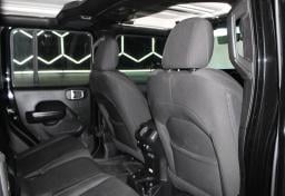 Thumbnail of 2021 Jeep Gladiator