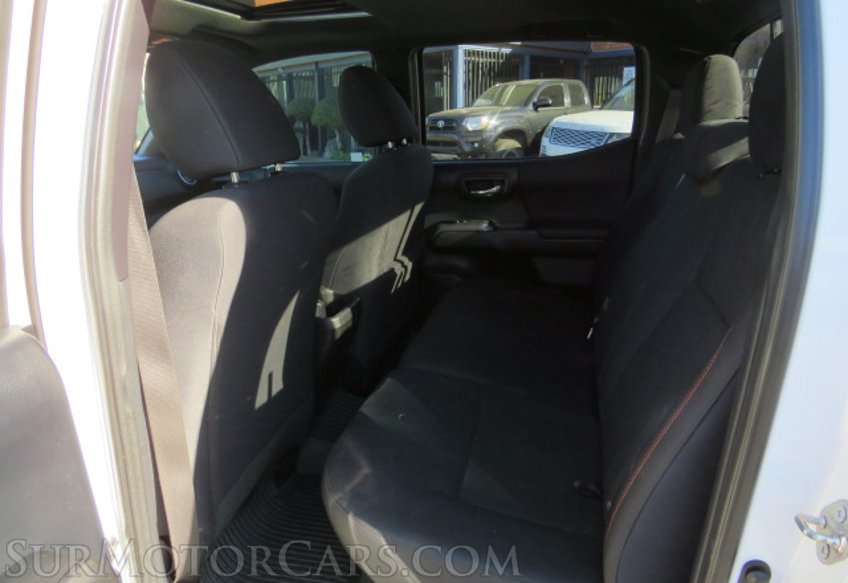 2016 Toyota Tacoma - Image 31