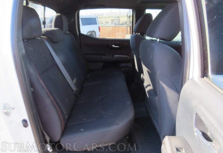 2016 Toyota Tacoma - Image 30