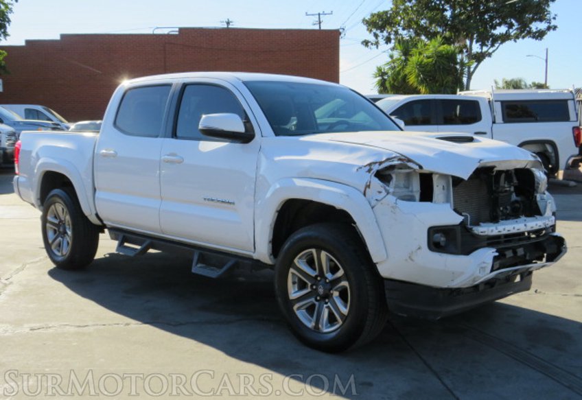2016 Toyota Tacoma - Image 4
