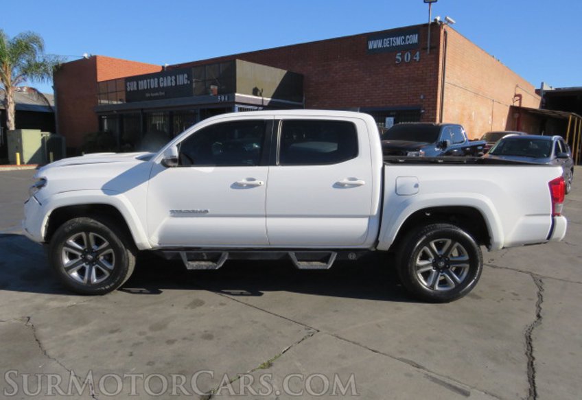 2016 Toyota Tacoma - Image 5