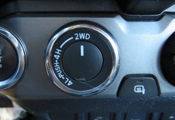 2016 Toyota Tacoma - Image 46