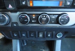 2016 Toyota Tacoma - Image 39