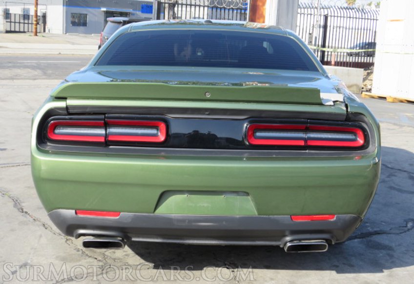 2018 Dodge Challenger - Image 12