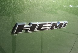 2018 Dodge Challenger - Image 19