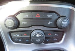 2018 Dodge Challenger - Image 33