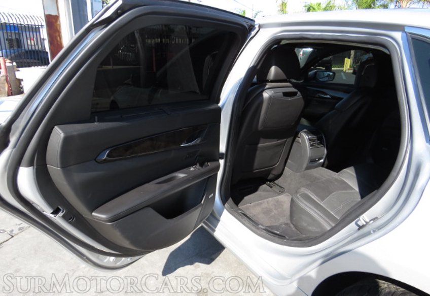 2018 Cadillac CT6 - Image 27