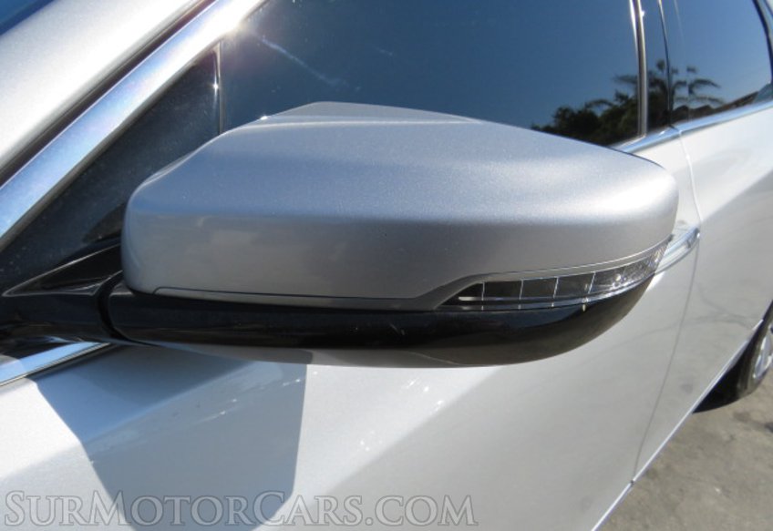 2018 Cadillac CT6 - Image 12