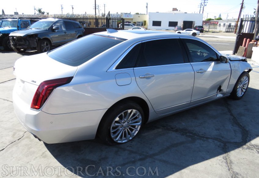 2018 Cadillac CT6 - Image 8