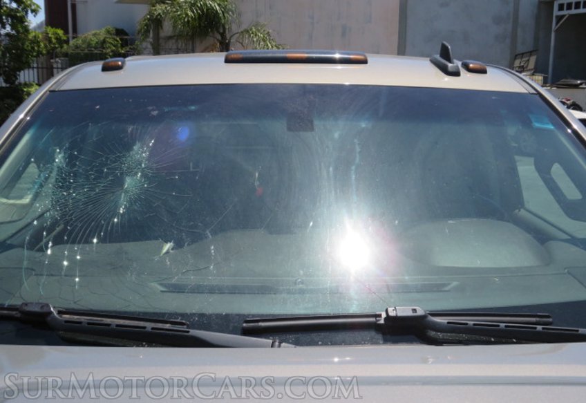 2017 GMC Sierra 2500HD - Image 13