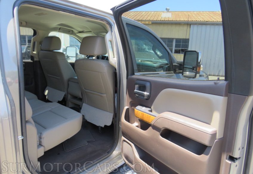 2017 GMC Sierra 2500HD - Image 26