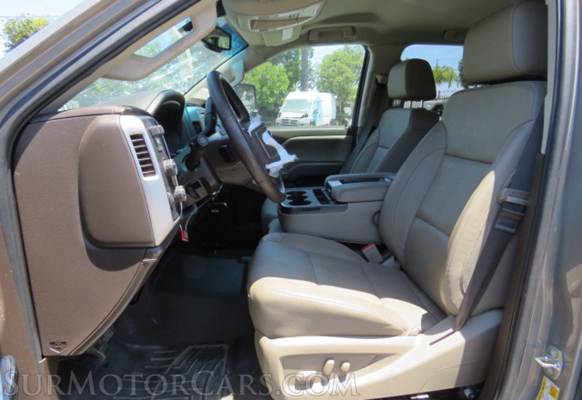 2017 GMC Sierra 2500HD - Image 27