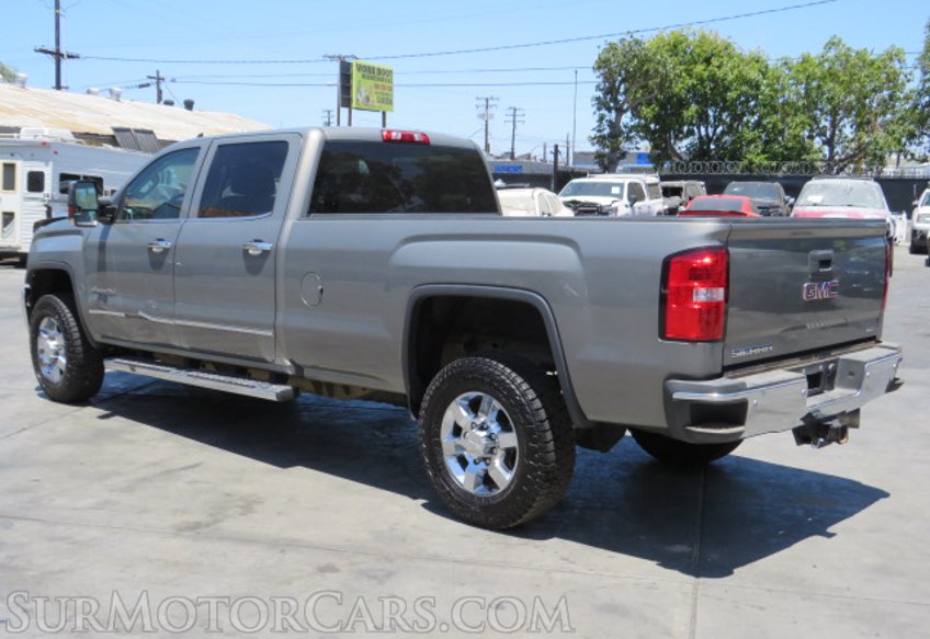 2017 GMC Sierra 2500HD - Image 7