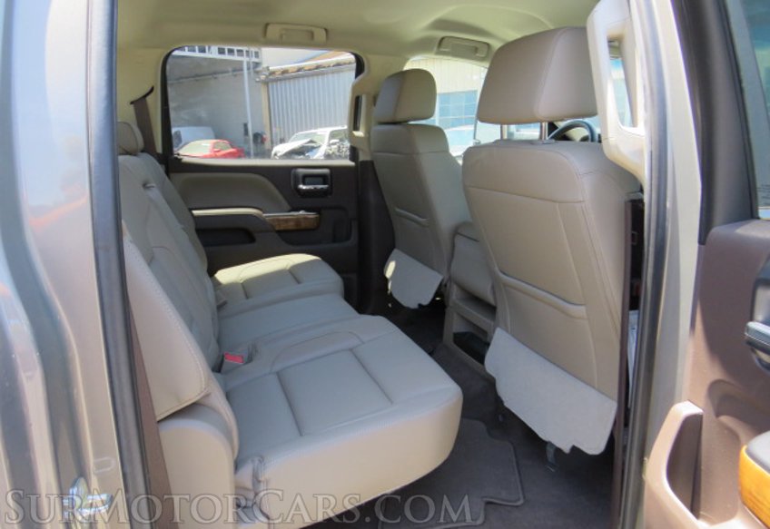 2017 GMC Sierra 2500HD - Image 34