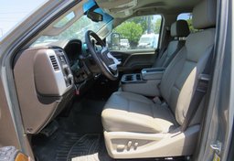 2017 GMC Sierra 2500HD - Image 29