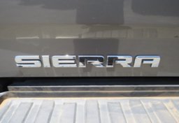 2017 GMC Sierra 2500HD - Image 20