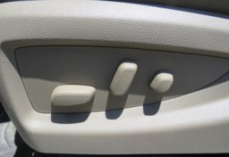 2017 GMC Sierra 2500HD - Image 39