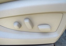 2017 GMC Sierra 2500HD - Image 40