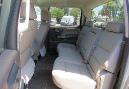 2017 GMC Sierra 2500HD - Image 31