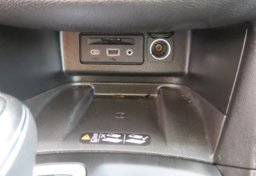 2019 Chevrolet Equinox - Image 40