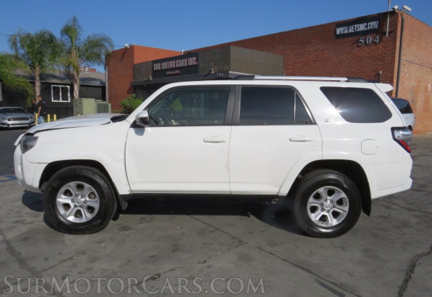 2020 Toyota 4Runner - Image 5