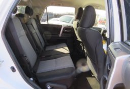 2020 Toyota 4Runner - Image 28