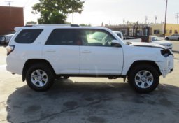 2020 Toyota 4Runner - Image 6