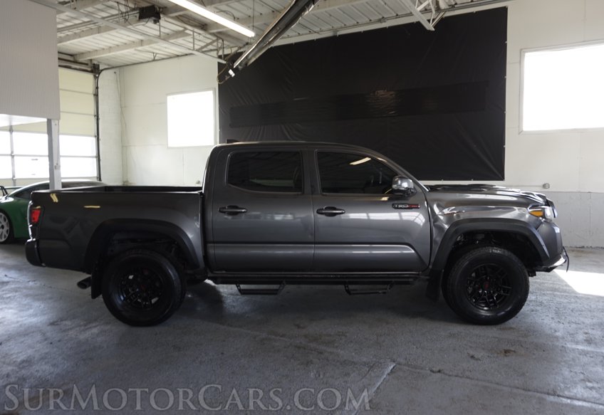 2020 Toyota Tacoma - Image 9