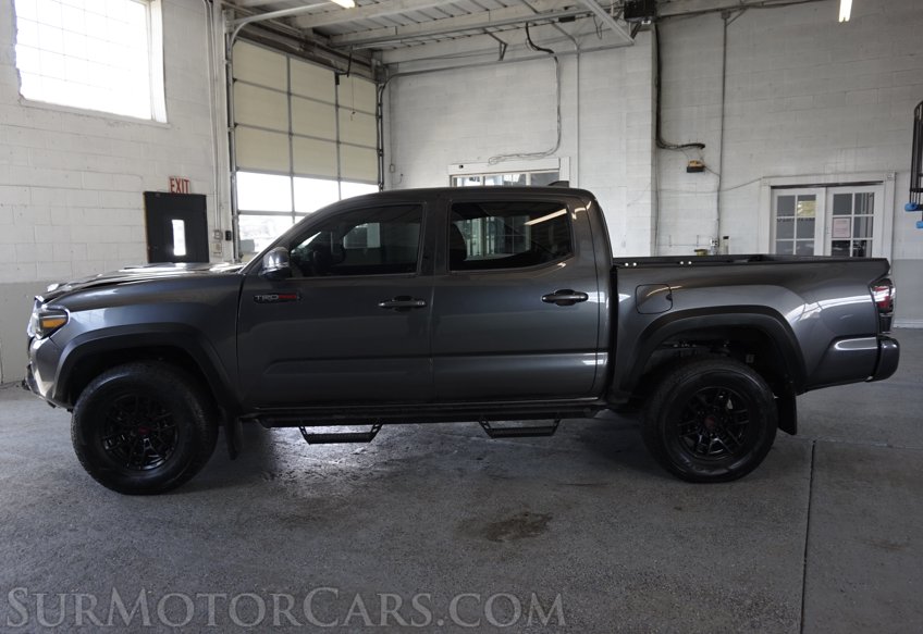 2020 Toyota Tacoma - Image 10