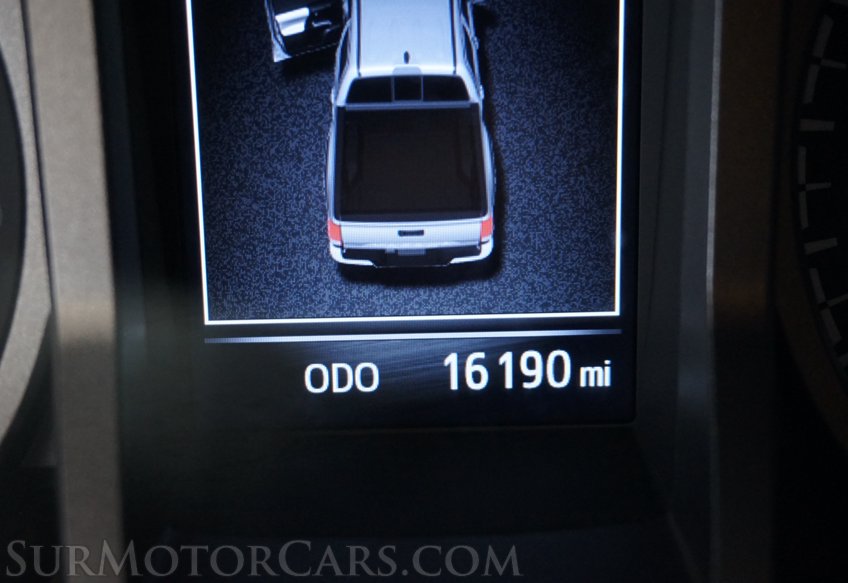 2020 Toyota Tacoma - Image 41