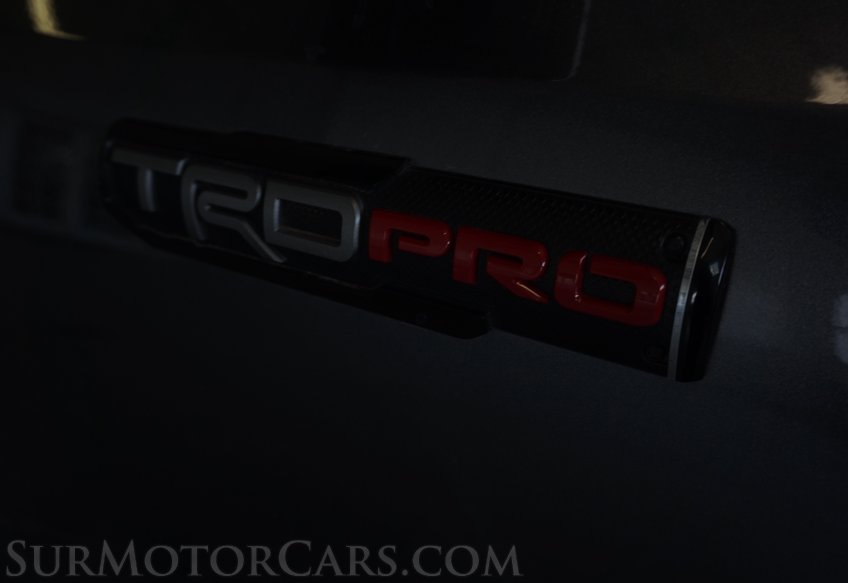 2020 Toyota Tacoma - Image 19