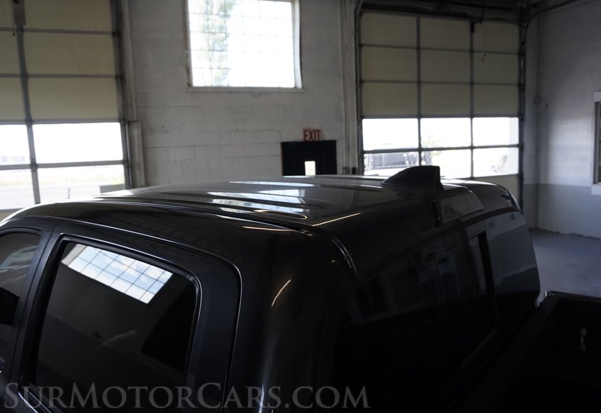 2020 Toyota Tacoma - Image 17